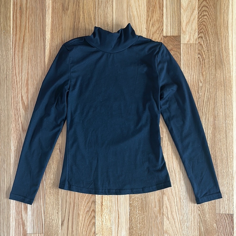 Black Long sleeve turtleneck